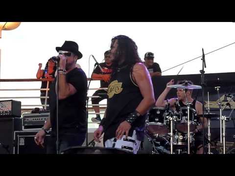 Soto w/ Russel Allen - Stand Up - Monsters of Rock Cruise 2017 MORC