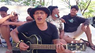Download lagu Iwan Fals Nenek ku Okem Cover by Ribiel Fals   #iwanfals #iwanfalscover #Nenekuokem mp3