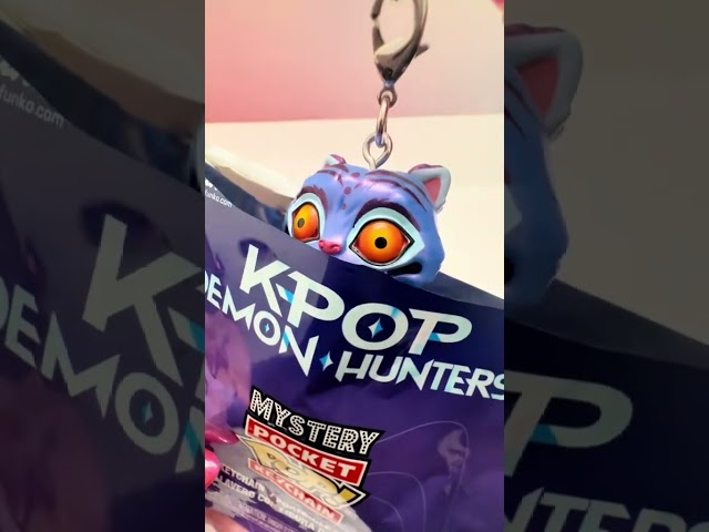 Vídeo relacionado con Funko Pop! Keychain: Netflix KPOP Demon Hunters - Derpy