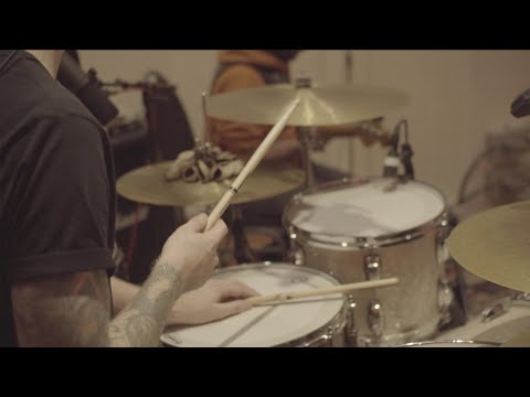 Henrik Freischlader Band - Missing Pieces - Album Trailer