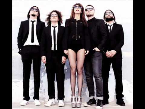 hande yener feat seksendört rüya