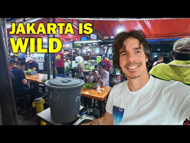 Travel vlog - First Impressions of Jakarta - Real Culture Shock 🇮🇩