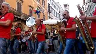 FUNK OFF - Marching Band - UMBRIA JAZZ ® 2015 - HD