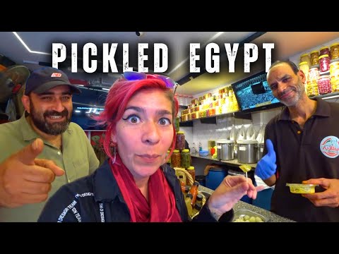 Egypt’s 3,300-Year Pickling Tradition 🇪🇬 Streets & Food Tasting | Egypt Vlog 367 | المخلل المصري