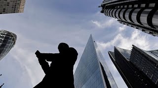 Lloyd's of London apologises for role in slave trade