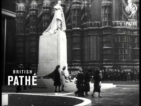 King George V Statue Unveiled (1947)