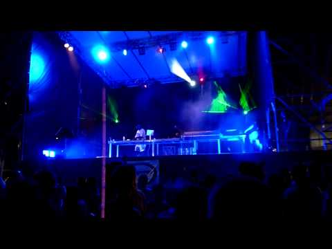 MAXIMAL FESTIVAL 2010 PARCO EXPO MILANO NOVEGRO 12.06.2010 SCAN 7 ROOM