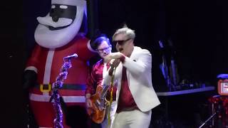 Me First and the Gimme Gimmes - Rocket Man (Elton John) - SANTA ANA