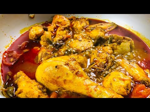 🍛🌶️ AUTHENTIC Sri Lankan Chicken Curry 🌶️🍛 | With Coconut Milk | Perfect with Rice, Bread or Roti 😋