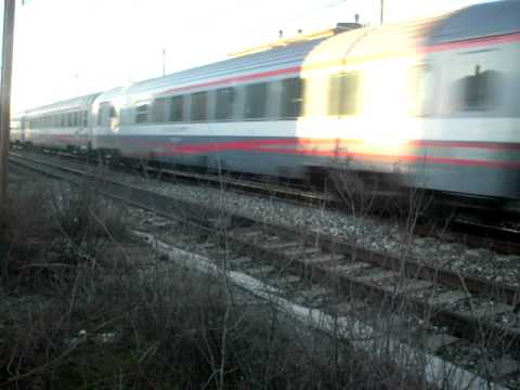 IC 9737 transita a Trecate