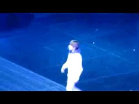 Justin Bieber Falls Off Stage Gets Concussion Injured Paramedics And Ambulance Show Up!