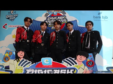 TXT - Opening Sequence & Good Boy Gone Bad Dance Cover by Thursday's Child (Digicash Annyeong KFest)