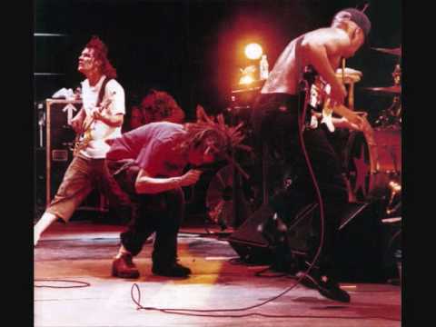 The Sandman Renegades MASH UP (Metallica/Rage Against The Machine)