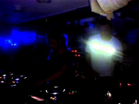 Leon Play Gianni Firmaio - Never Stop @ Jane Ischia 14-08-2015