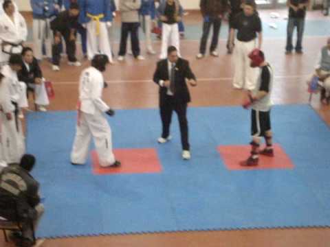 Combate continuo,cinturones blancos 1-Catamarca-poli 920-