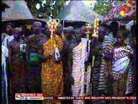 News360 - Prez Mahama promises cocoa roads to be asphalted nationwide - 29/4/2016