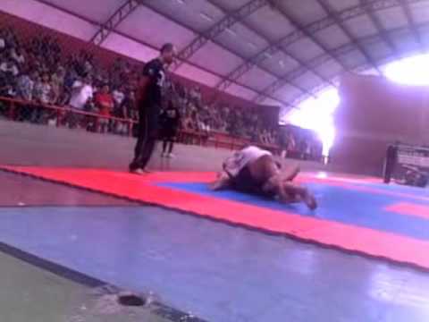 Bruno Aguiar Coelho BOMBA(Draculino team GBBH)vs  Eliseu(btt)