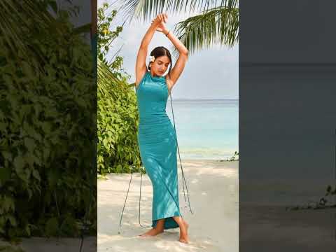 ❤️❣️💕💖Jasmin in beach green dress 💞💖❤️ #shorts #jasmin #shortsfeed #beach