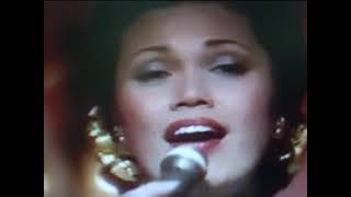 Download lagu KARTINA DAHARI/AHMAD JAIS  -  Budi Setahun Segunung Intan mp3 Download lagu KARTINA DAHARI/AHMAD JAIS  -  Budi Setahun Segunung Intan mp3