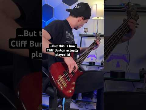 WRONG vs. RIGHT way to play Master of Puppets on bass - Metallica