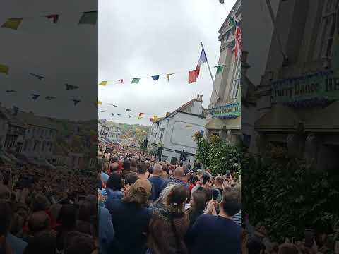 Flora Day 2023-Midday Dance Ending