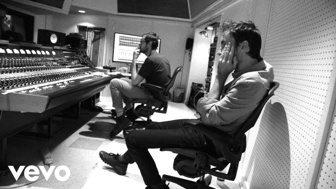 Andrew Bird — Bloodless