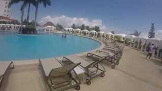 preview picture of video 'Swimming Pool of Gran Bahia Principe, Runaway Bay, Jamaica'