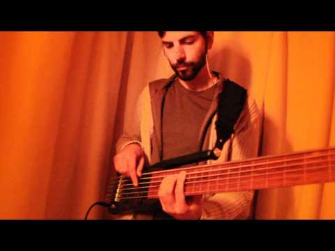 Armin Metz on bass Sympla (real-time trigger skills #1)