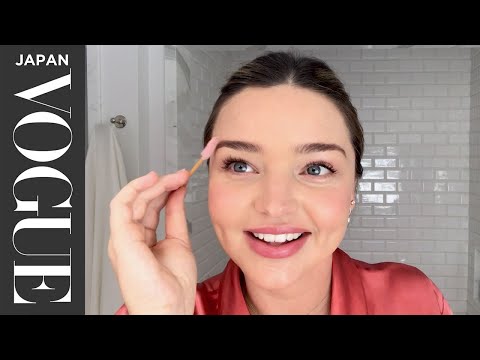 米蘭達-可兒透露懷孕期間的護膚和化妝技巧 - VOGUE JAPAN| 米蘭達-可兒（Miranda Kerr）透露了她在懷孕期間的皮膚護理和自我化妝。