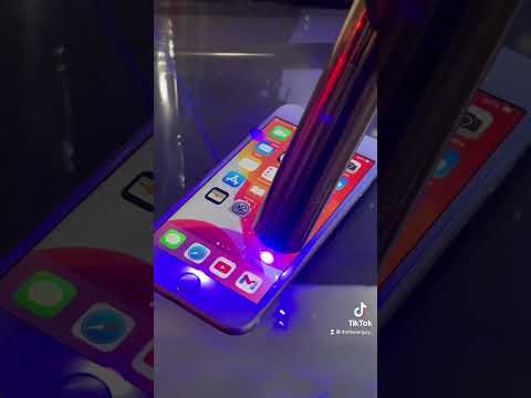 It fried the iPhone screen