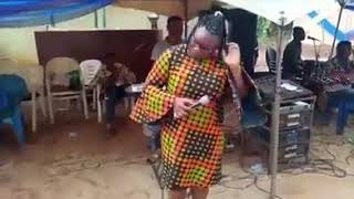 Ada Biafra Sings Highlife Better Than Osadebe With An Angelic Voice. Wow Wow Wow