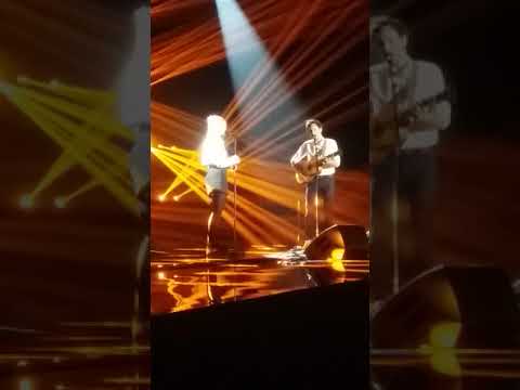 Vianney & Alice on the roof - D6bels music awards 2017