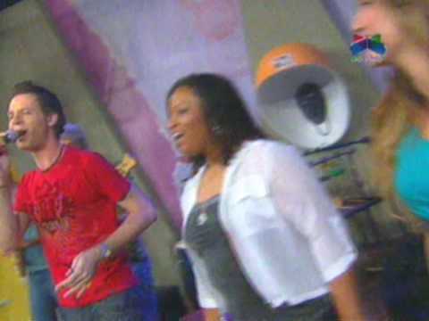 Banda Canal da Graça - Música: Tua Face - Ao Vivo no Programa Point 21 - TV Século 21 (ASJ)