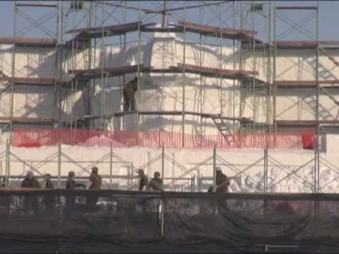 ２０１２旭川冬まつり　トランスフォーマー大雪像登場!!