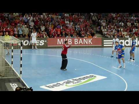 Vujin hetese, Perez gólja