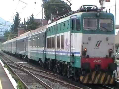 E656.033 in partenza con l' ICN 1960 Siracusa/Palermo Centrale - Roma Termini