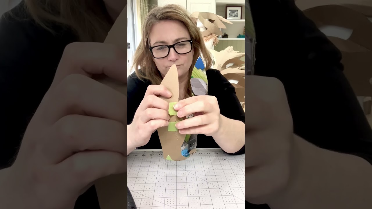 Rate out of 10 this Dragon Mask, I make out of old Lego boxes.📦