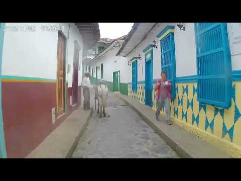 Uruguayo paseando por concepcion antioquia Colombia 