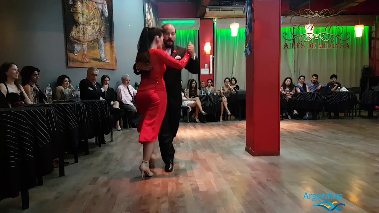 Color y energía tradicional show de tango en milonga porteña, Cristina Sosa, Daniel Nacucchio