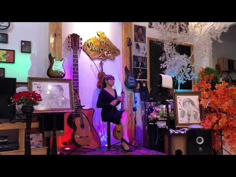 Thể hiện bởi Tuyết Nhung