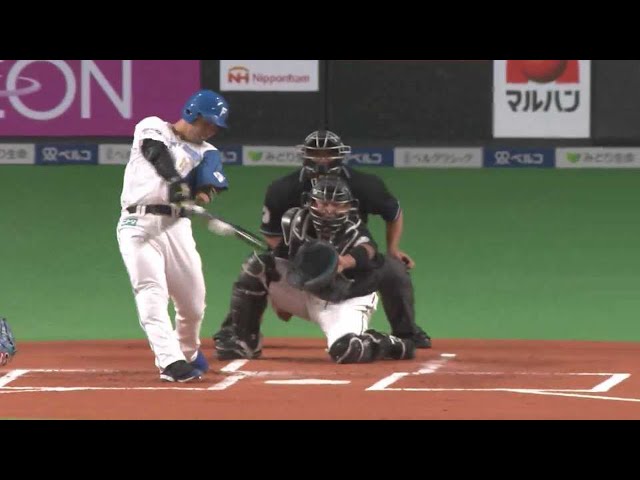 【1回裏】初回のチャンスを逃さない!! ファイターズ・近藤健介 ライトへのタイムリーヒットで先制!! 2022年9月27日 北海道日本ハムファイターズ 対 千葉ロッテマリーンズ