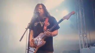Red Fang - Humans Remain Human Remains - Live Hellfest 2011