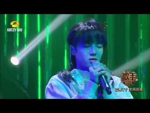 Thể hiện bởi Hoa Thần Vũ