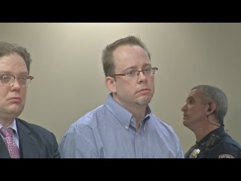Man admits stabbing Toys R Us manager to death