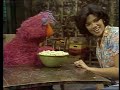 Sesame Street Show 1412 Telly And Maria Demonstrate On And Under With Popcorn 1980