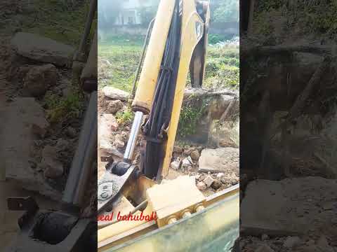 real bahubali #youtubeshort #vidioviral #construction #hashtags #excavator #trending 💯😜💋💪🔥💯