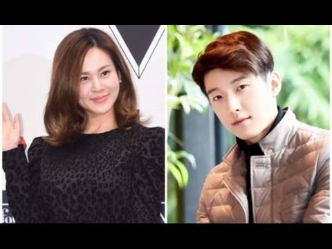 Ivy and musical actor Go Eun Sung dating once again