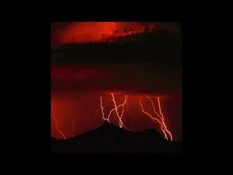 DEKAE - HIGH AS BIRDS [PROD. SMOKEASAC & DJ FAT JUNT]