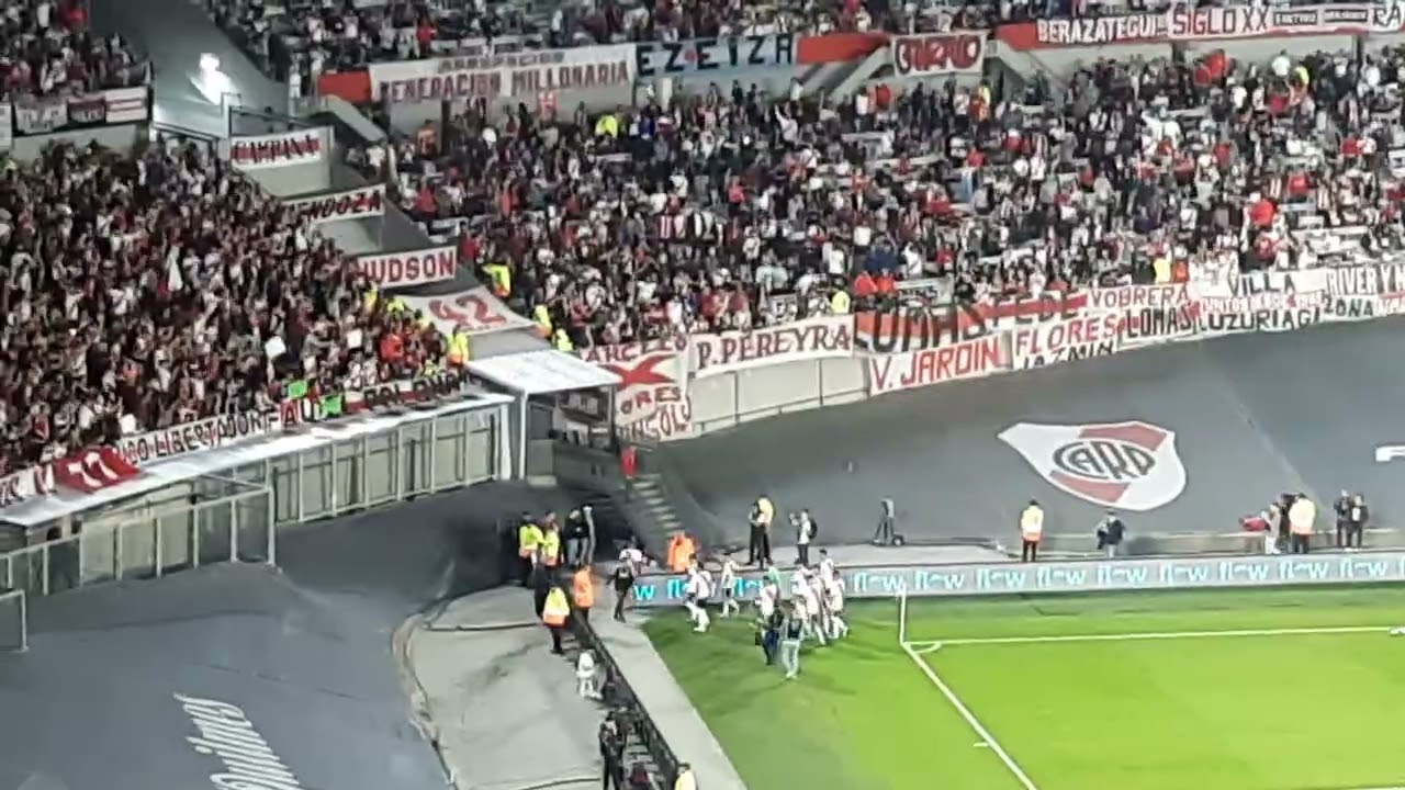 FIESTA en el ENTRETIEMPO! | River Plate vs Atl. Tucuman | Copa de la Liga 2022