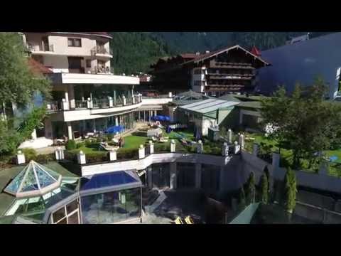 Hotel Strass im Zillertal - Luftaufnahme